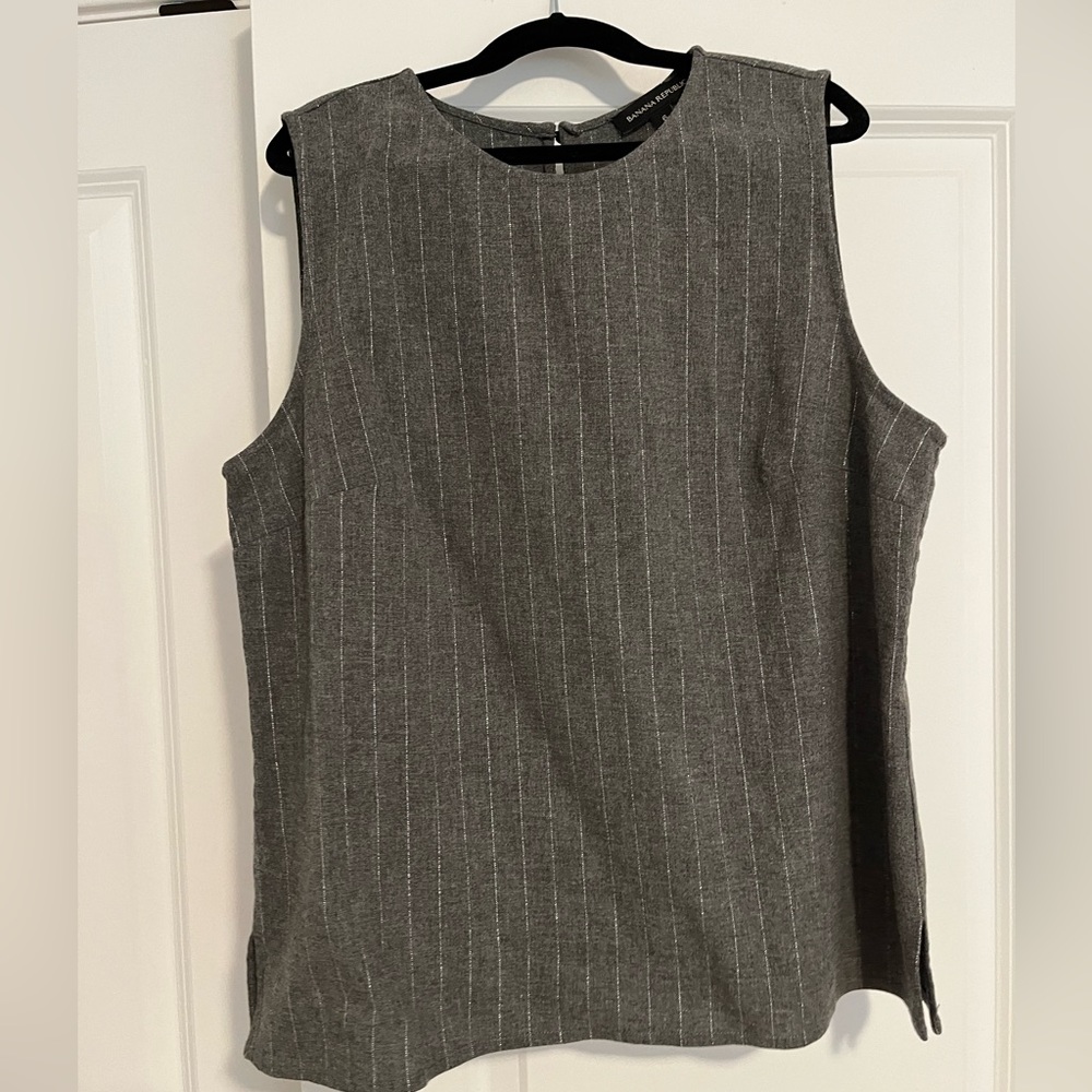 EUC Banana Republic Shell